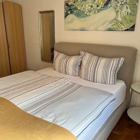 Apartmenthaus Zentrum Komfort Apartments Mit Minikuchen Verschiedener Grossen Κάσελ Εξωτερικό φωτογραφία