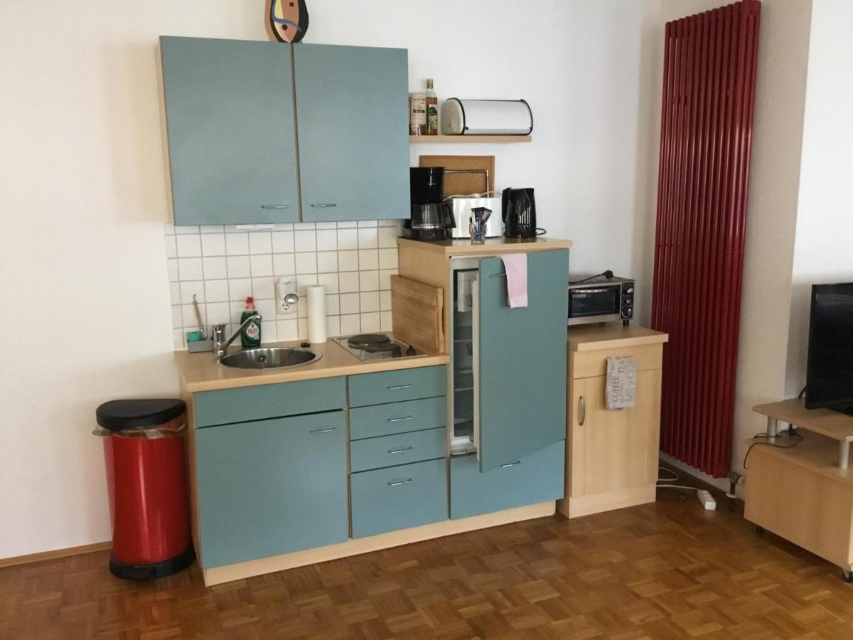 Apartmenthaus Zentrum Komfort Apartments Mit Minikuchen Verschiedener Grossen Κάσελ Εξωτερικό φωτογραφία