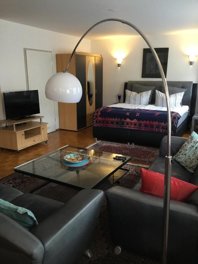 Apartmenthaus Zentrum Komfort Apartments Mit Minikuchen Verschiedener Grossen Κάσελ Εξωτερικό φωτογραφία