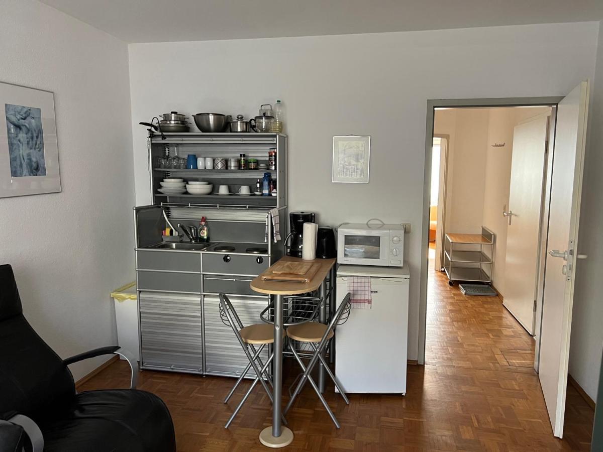 Apartmenthaus Zentrum Komfort Apartments Mit Minikuchen Verschiedener Grossen Κάσελ Εξωτερικό φωτογραφία