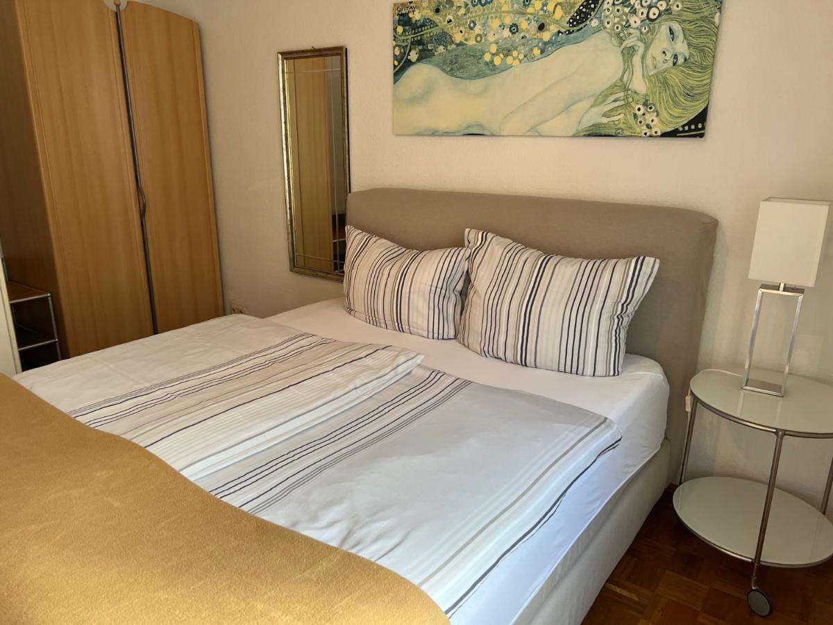 Apartmenthaus Zentrum Komfort Apartments Mit Minikuchen Verschiedener Grossen Κάσελ Εξωτερικό φωτογραφία
