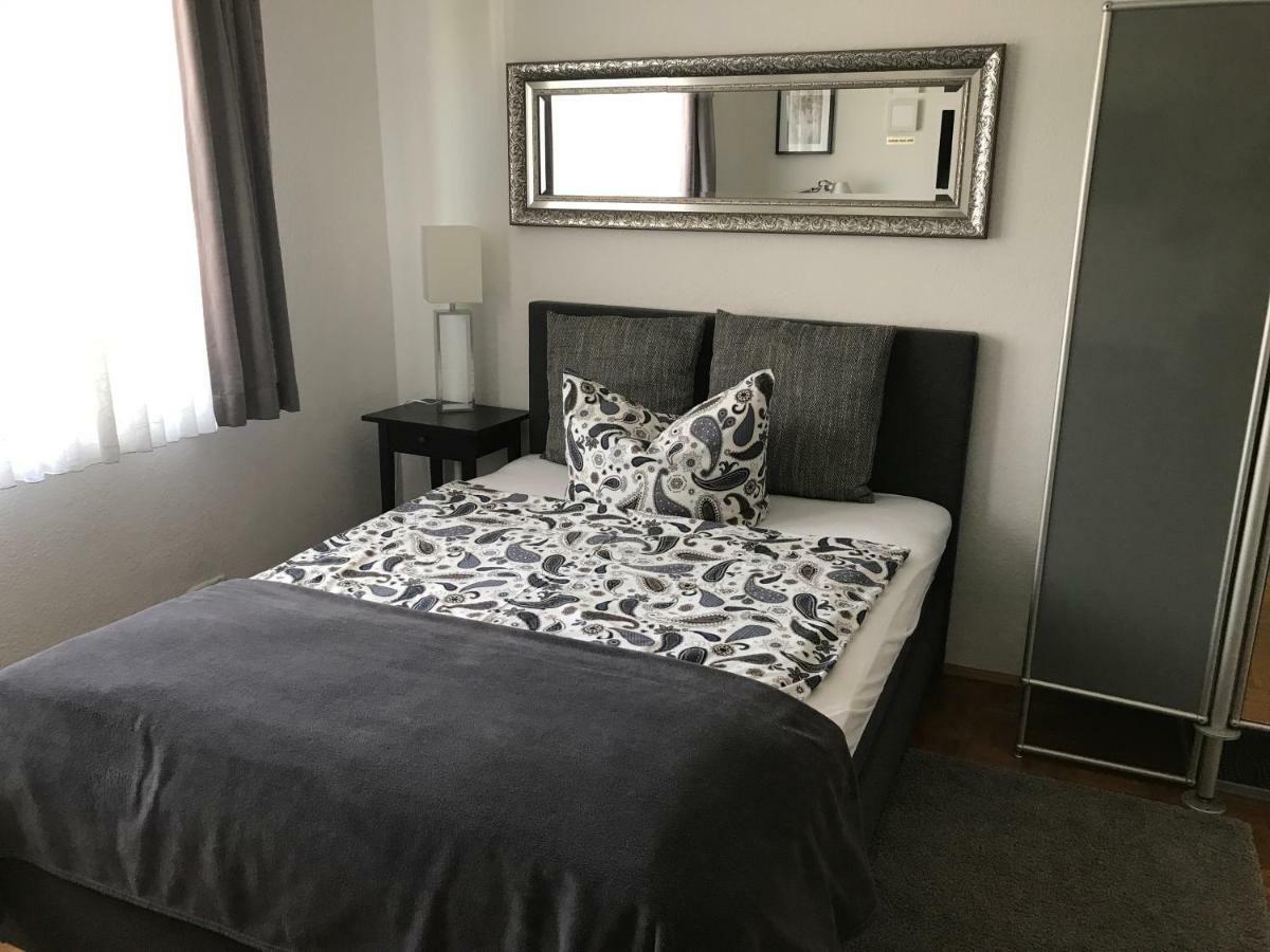 Apartmenthaus Zentrum Komfort Apartments Mit Minikuchen Verschiedener Grossen Κάσελ Εξωτερικό φωτογραφία