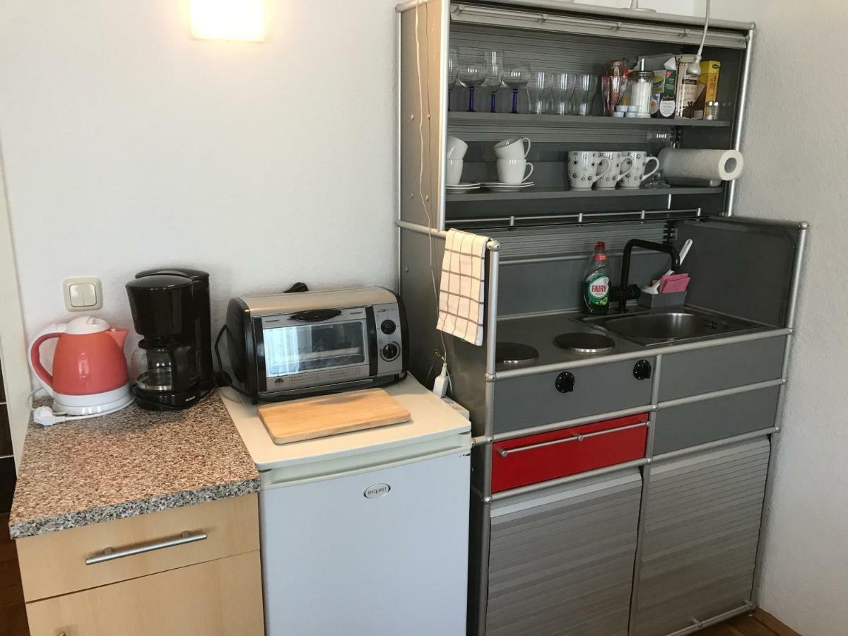 Apartmenthaus Zentrum Komfort Apartments Mit Minikuchen Verschiedener Grossen Κάσελ Εξωτερικό φωτογραφία