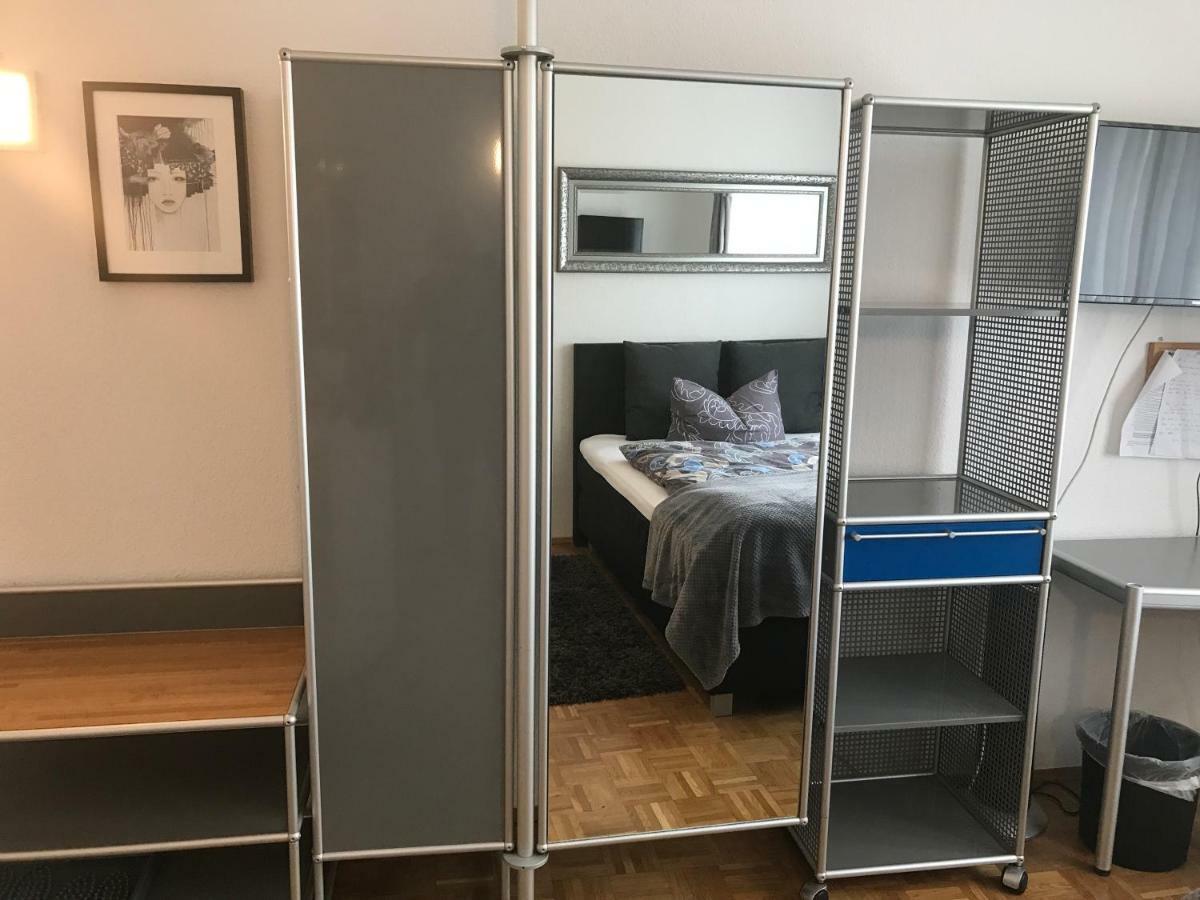 Apartmenthaus Zentrum Komfort Apartments Mit Minikuchen Verschiedener Grossen Κάσελ Εξωτερικό φωτογραφία