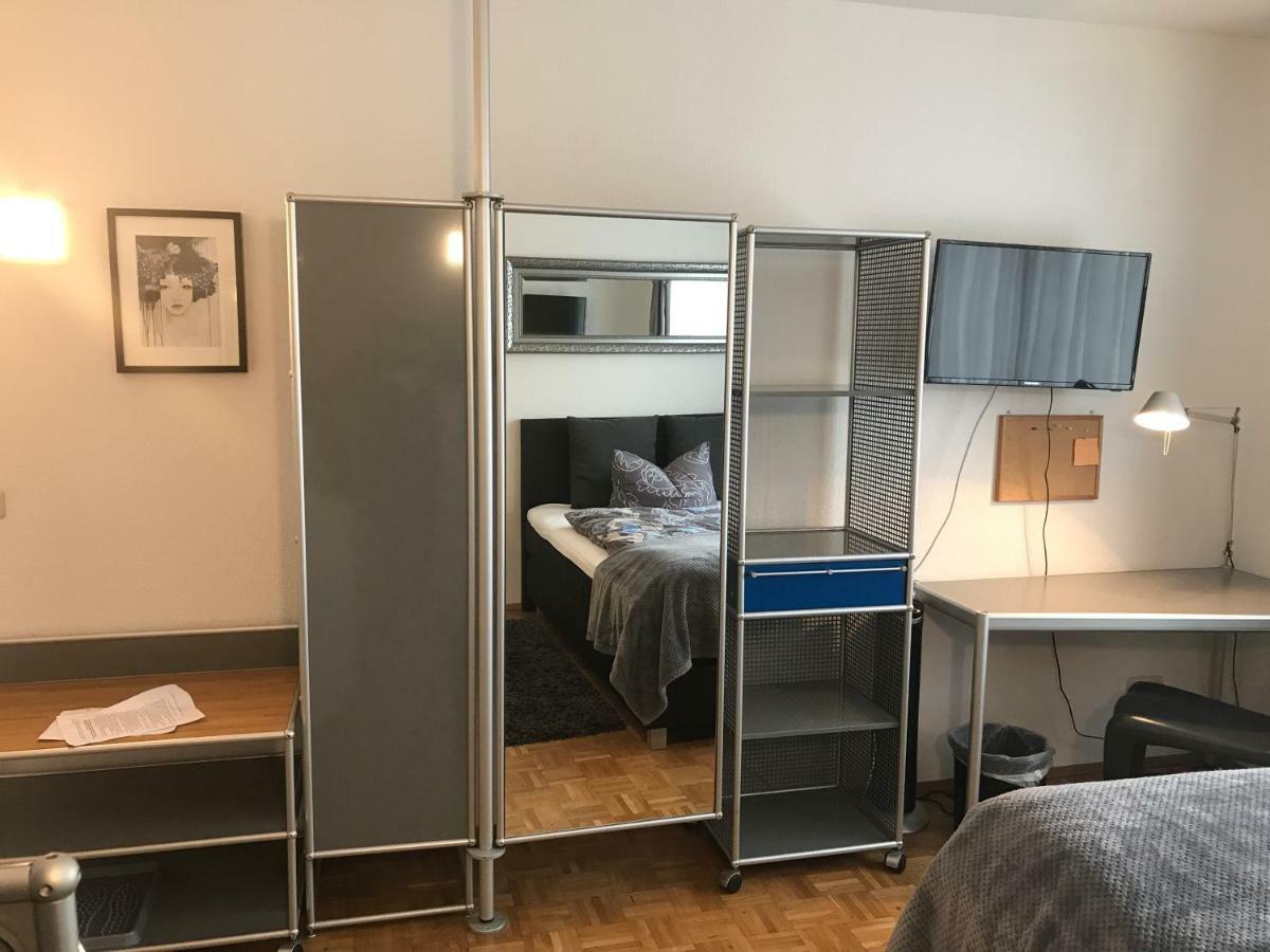 Apartmenthaus Zentrum Komfort Apartments Mit Minikuchen Verschiedener Grossen Κάσελ Εξωτερικό φωτογραφία