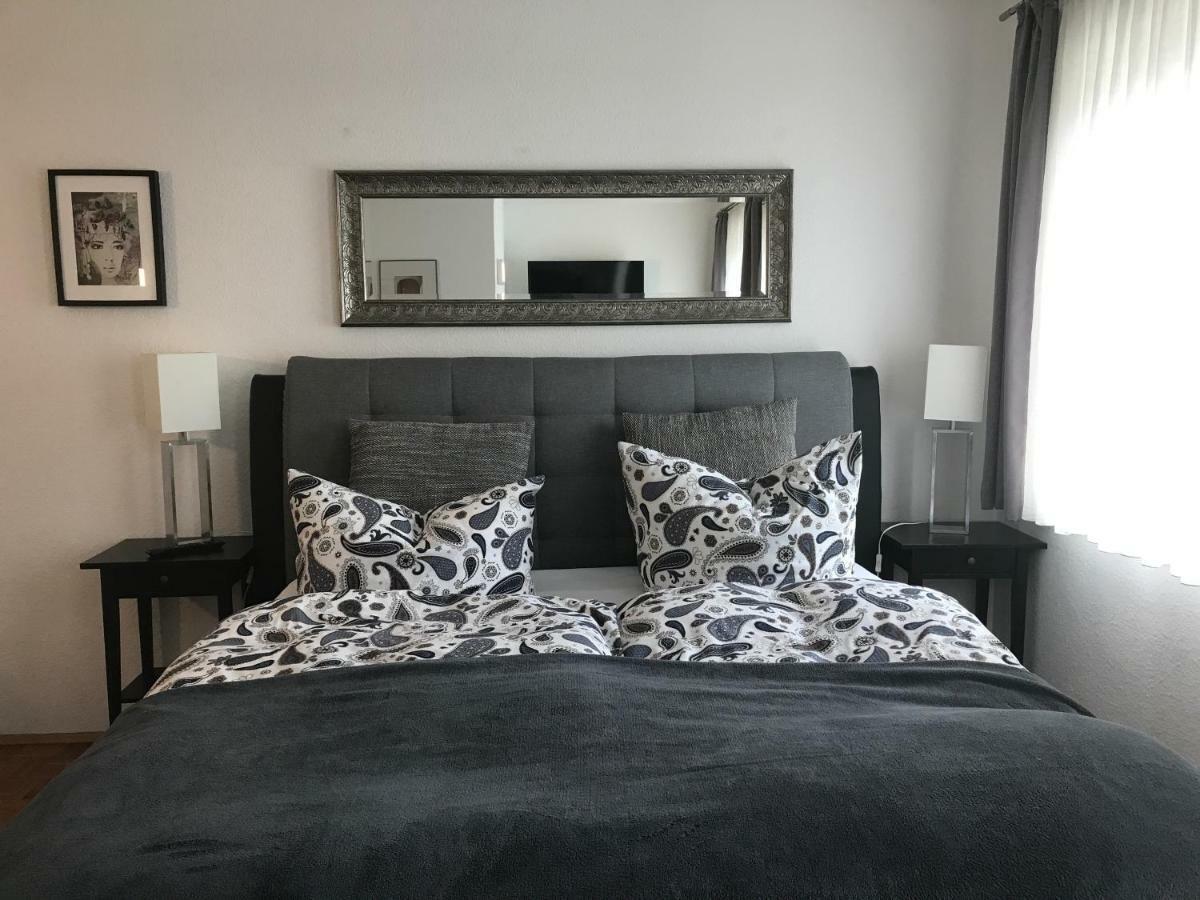Apartmenthaus Zentrum Komfort Apartments Mit Minikuchen Verschiedener Grossen Κάσελ Εξωτερικό φωτογραφία