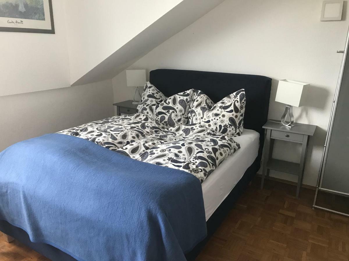 Apartmenthaus Zentrum Komfort Apartments Mit Minikuchen Verschiedener Grossen Κάσελ Εξωτερικό φωτογραφία
