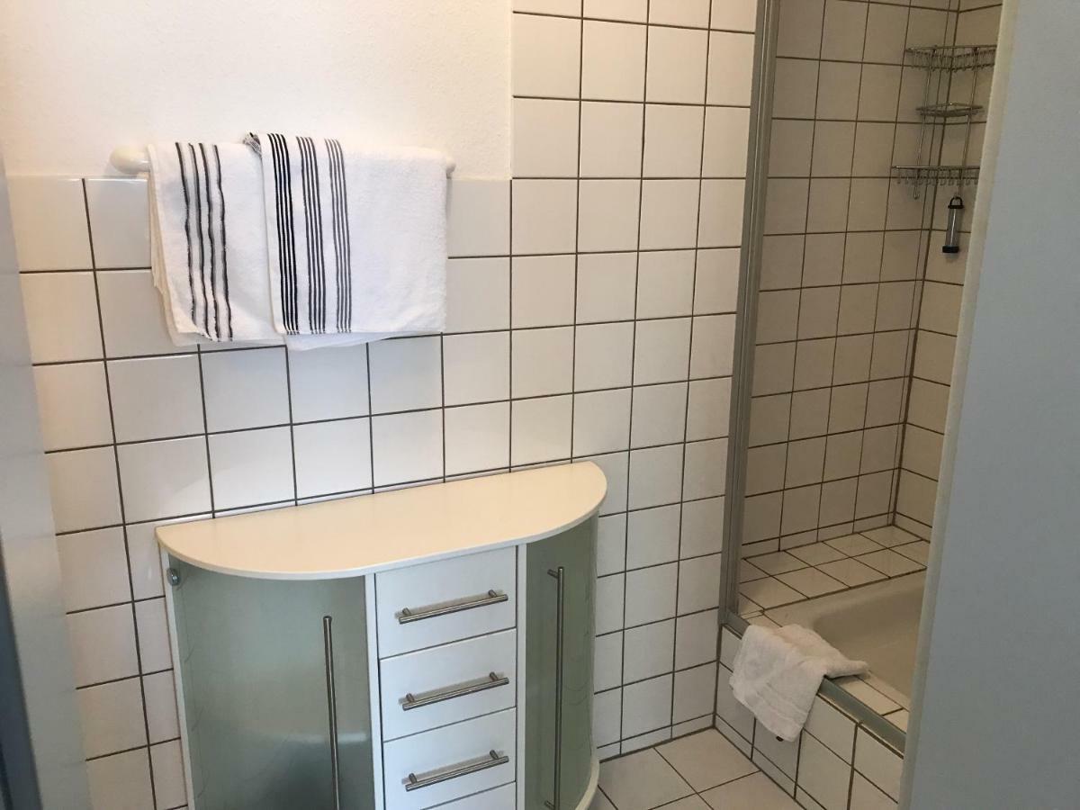 Apartmenthaus Zentrum Komfort Apartments Mit Minikuchen Verschiedener Grossen Κάσελ Εξωτερικό φωτογραφία